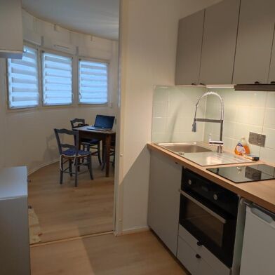 Appartement 2 pièces 900 €