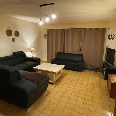 Maison 4 pièces 944 €