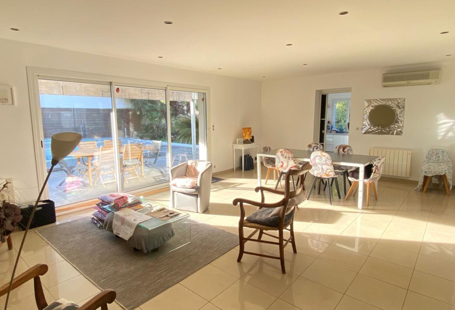 Maison À Vendre 🏡La Teste-de-Buch 33260 : Maison avec piscine + Dépendance T2+ garages — photo 1