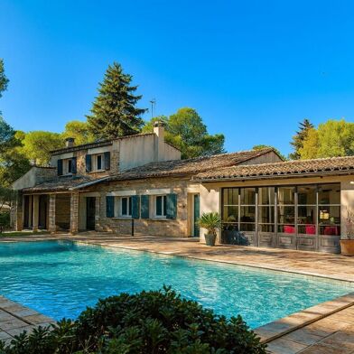 Maison 4 pièces 615000 €