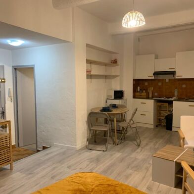 Appartement 1 pièces 490 €