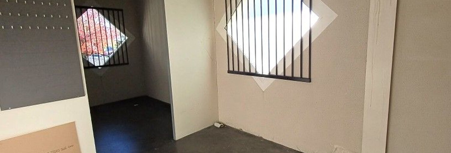 Commerce  550 m² à louer à Saint-Pierre-du-Mont (40280)