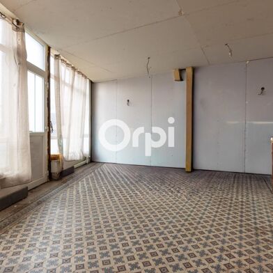 Maison 6 pièces 173290 €