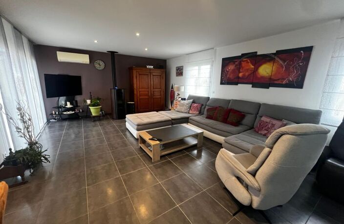 Maison À Vendre PISANY 2 chambres + 1 bureau 120m2 de plain-pied — photo 4