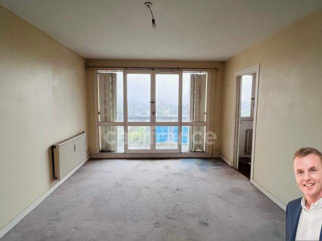 Département du Finistère (29), à vendre à QUIMPER, studio de 27,29 m² habitables  - Balcon - Cave — photo du bien
