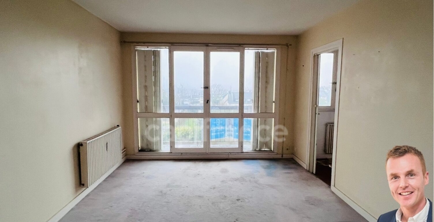 Département du Finistère (29), à vendre à QUIMPER, studio de 27,29 m² habitables  - Balcon - Cave — photo 1