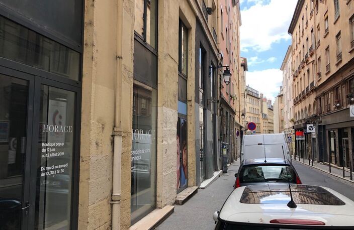 Dpt Rhône (69), à louer LYON 1ER Local commercial de 35m2 rue des capucins — photo 2