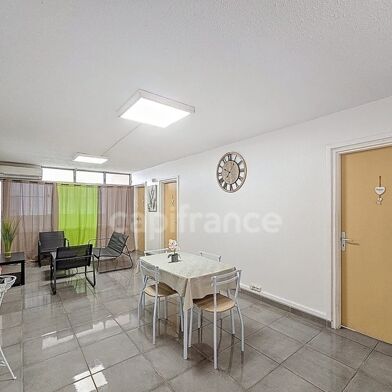 Appartement 5 pièces 128000 €