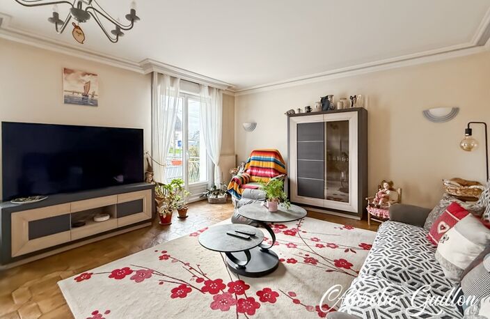 Maison familiale 152 m² – 5 chambres – Sous-sol complet – Piscine chauffée – Bourg de La Chapelle-Caro — photo 4