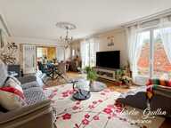 Maison familiale 152 m² – 5 chambres – Sous-sol complet – Piscine chauffée – Bourg de La Chapelle-Caro — photo 3
