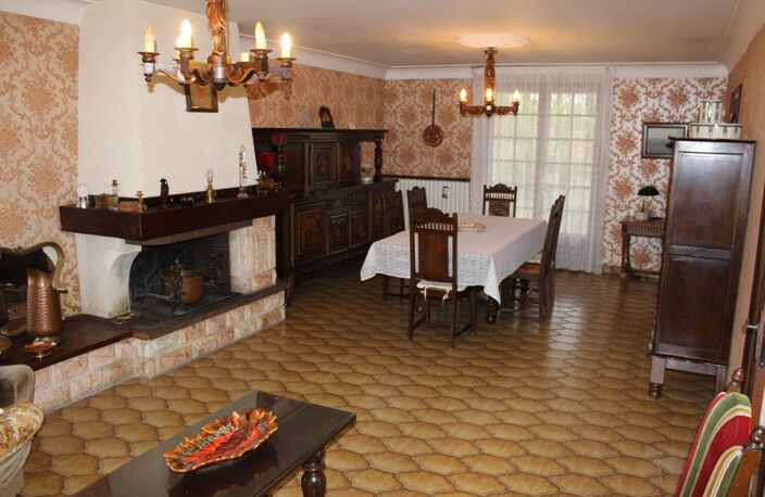 Maison à vendre 7 pièces avec 6 chambres à CHOLET (49) — photo 2