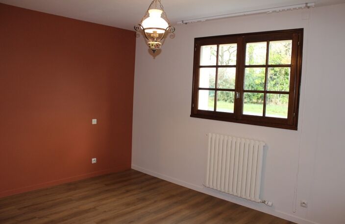 Maison à vendre 7 pièces avec 6 chambres à CHOLET (49) — photo 4