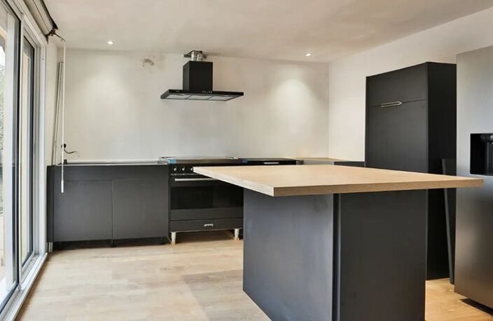 Maison à vendre 6 pièces LA ROCHE SUR YON (85) — photo 3