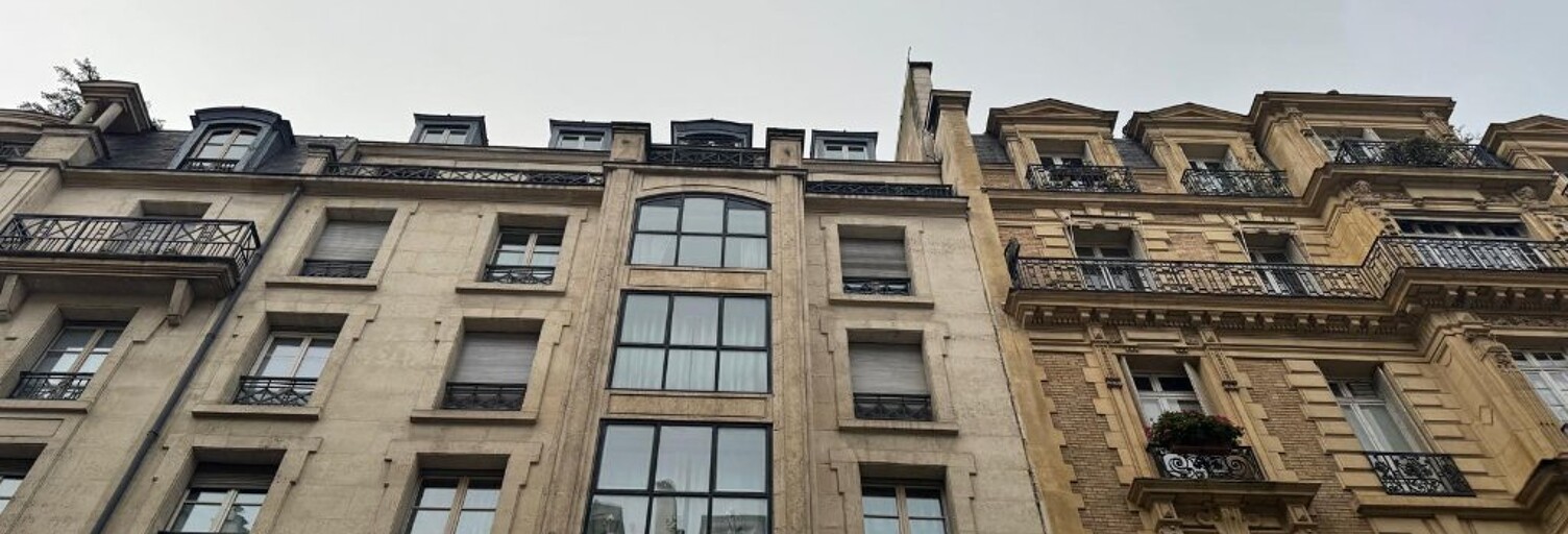 Garage   m² à louer à Paris 6 (75006)