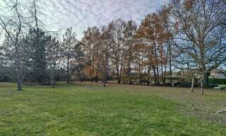 Terrain  1311 m² à vendre à Saint-Étienne-de-Tulmont (82410)