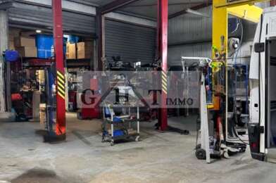 Local industriel  740000 €
