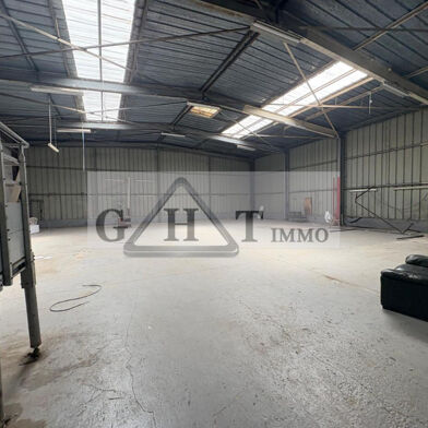 Local industriel  1000000 €