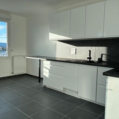 Appartement 3 pièces 1500 €