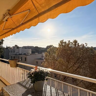 Appartement 4 pièces 265000 €