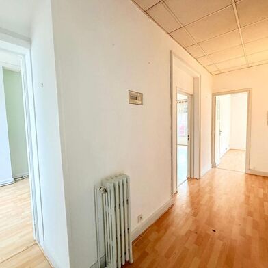 Appartement 4 pièces 174000 €