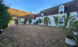 Maison 10 Pièces 376 m² à vendre à Saint-Jean-Saint-Germain (37600)