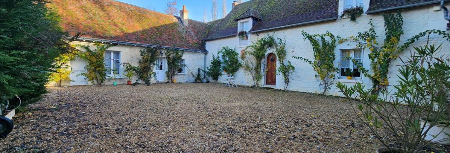 Maison 10 Pièces 376 m² à vendre à Saint-Jean-Saint-Germain (37600)