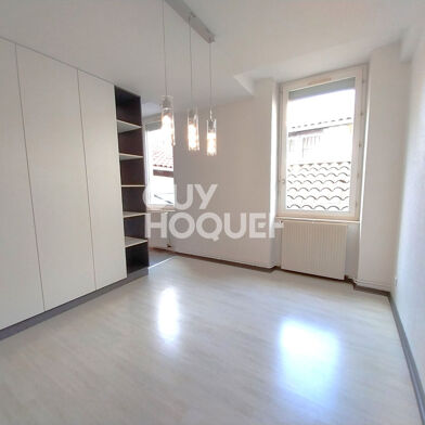 Appartement 3 pièces 604 €