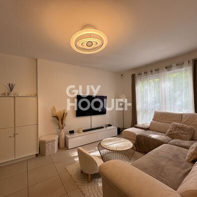 Appartement 3 pièces 950 €