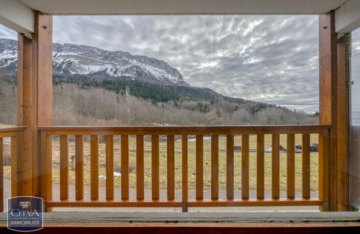Vente appartement 2 pièces 44 m² Les Déserts (73230) — photo 2
