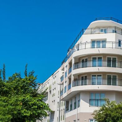 Appartement 3 pièces 982 €