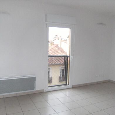 Appartement 1 pièces 353 €