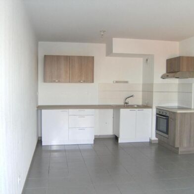 Appartement 3 pièces 640 €