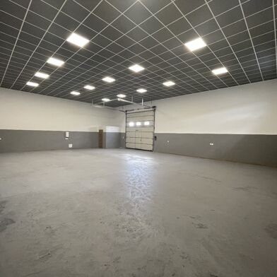 Commerce  164300 €