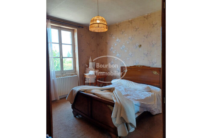 Vente maison 7 pièces 135 m² Neuvy-Grandchamp (71130) — photo 5