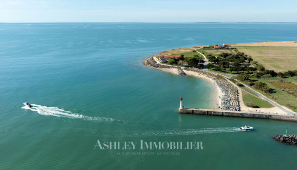 Villa / Maison 9 pièces  à vendre Rochelle (La) 17000