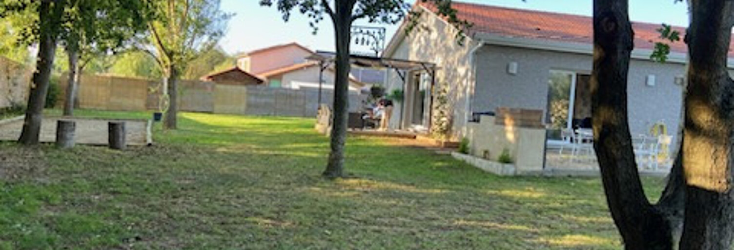 Maison 4 Pièces 101 m² à vendre à Valeille (42110)