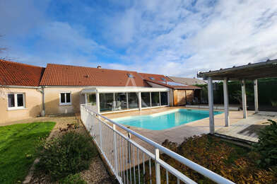 Maison 11 pièces 342800 €