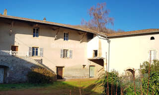 Maison 10 Pièces 200 m² à vendre à Saint-Étienne-la-Varenne (69460)