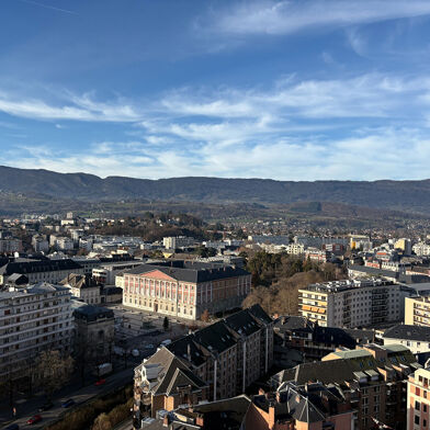 Appartement 7 pièces 400000 €