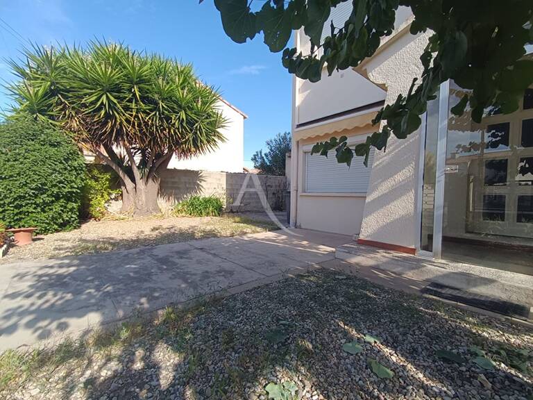 FRONTIGNAN - Maison R+1 de type 5 de 89M² avec garage — photo 1