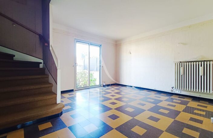 FRONTIGNAN - Maison R+1 de type 5 de 89M² avec garage — photo 4