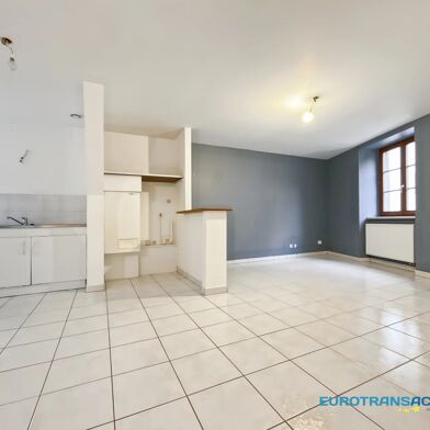 Appartement 3 pièces 570 €