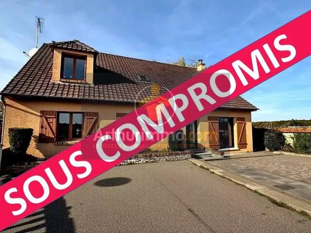 Maison 5 Chambres + bureau / sous-sol total — photo du bien