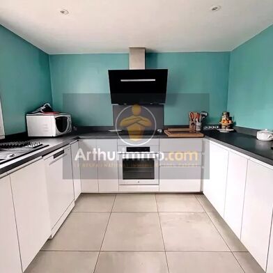 Maison 7 pièces 299000 €