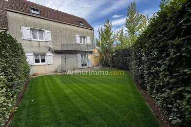 Maison 7 pièces 295000 €