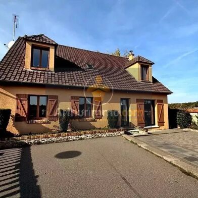 Maison 8 pièces 399000 €