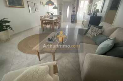Appartement 4 pièces 259000 €