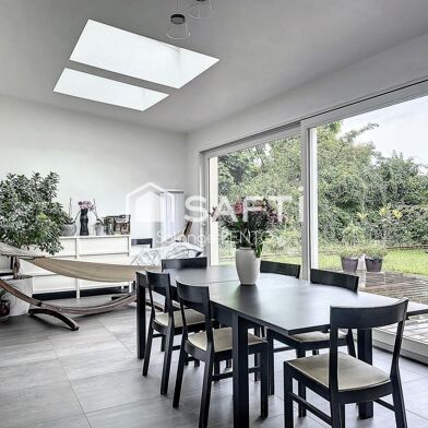 Maison 8 pièces 900000 €