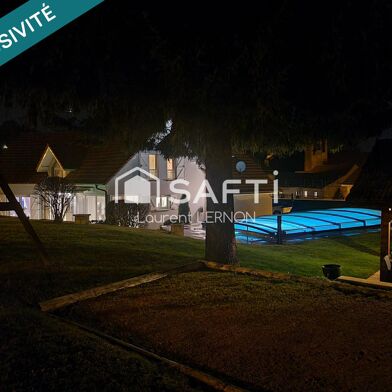 Maison 7 pièces 425000 €