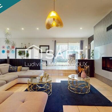 Maison 9 pièces 387000 €